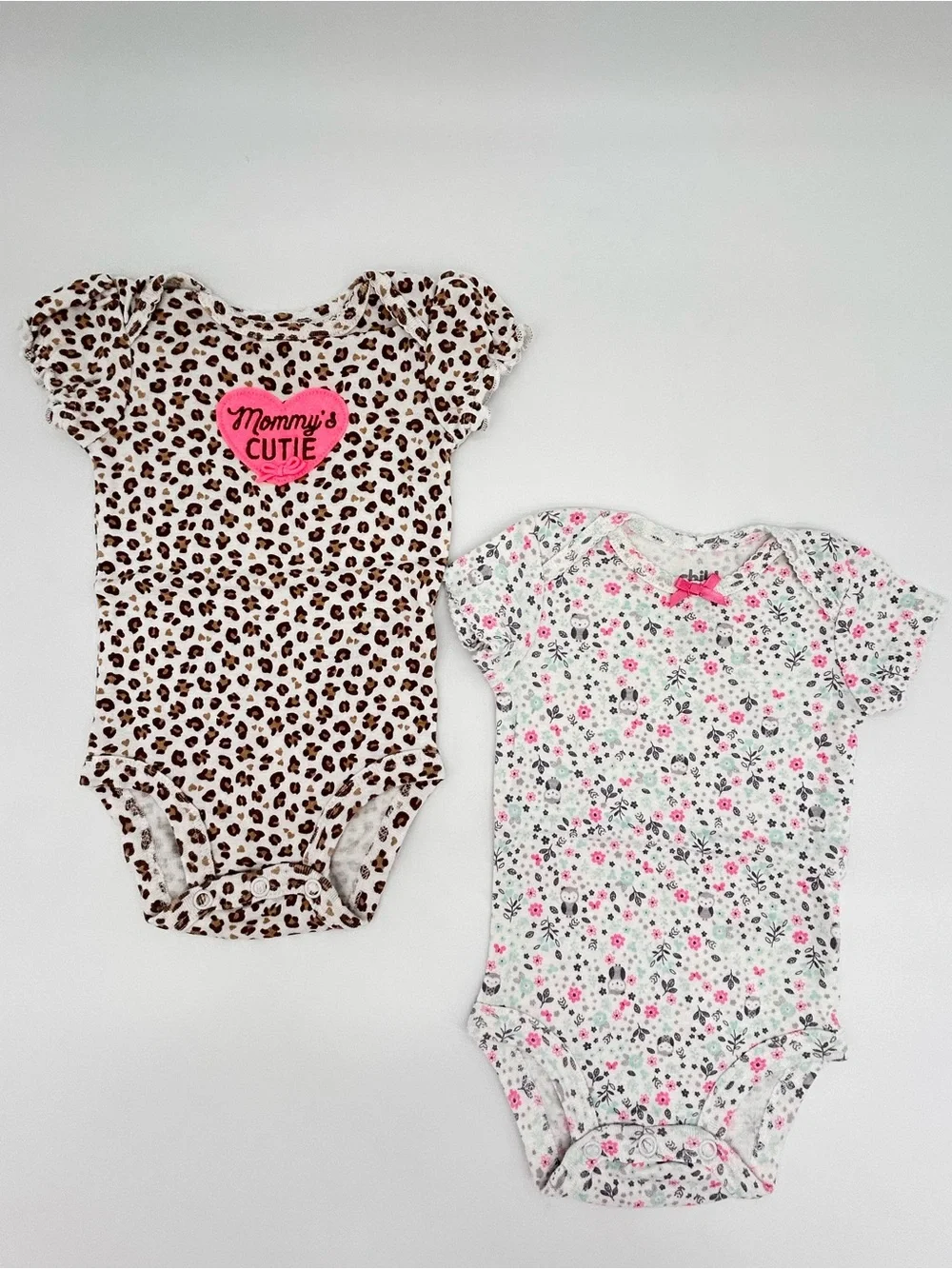 Carter’s/Child of Mine Set of 4 Onesies Size NB